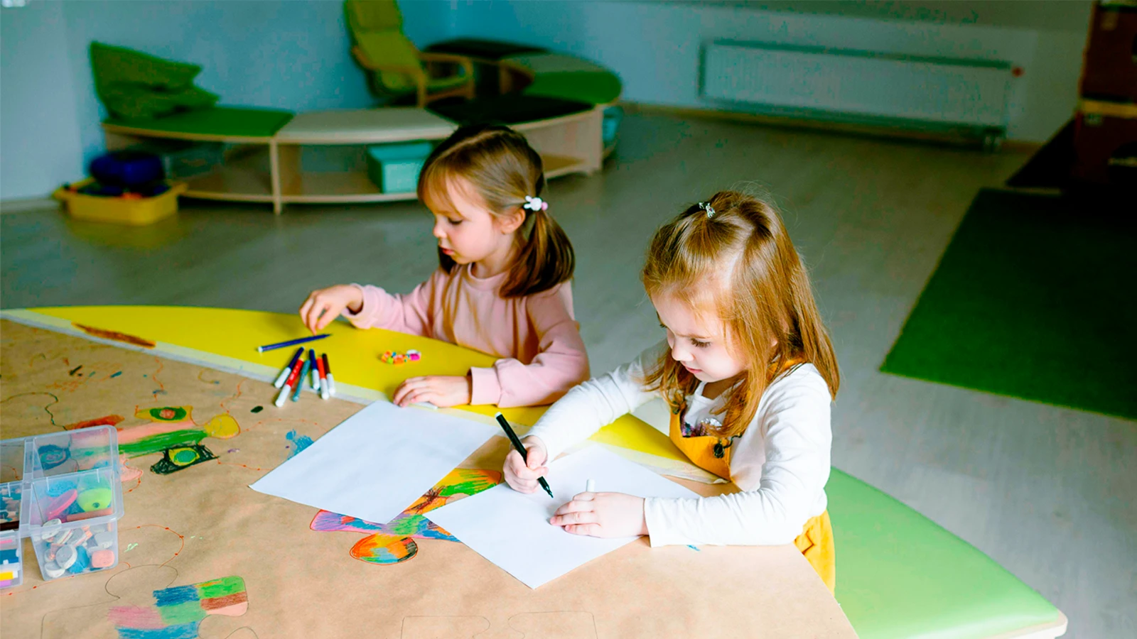 Primeros trazos infantiles
